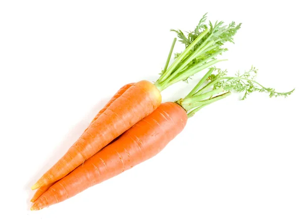 Морква овоч з листям ізольовані на білому тлі — стокове фото