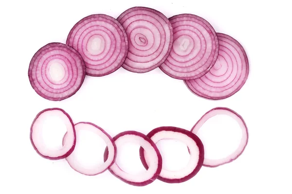 Sliced red onion rings isolated on white background. Top view — Stock Photo, Image