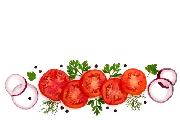 Rodaja de tomate y pepino con cebolla, perejil, eneldo aislado sobre fondo blanco con espacio de copia para su texto — Foto de Stock