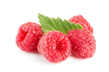 Beyaz arka plan üzerinde izole ahududu. Yığın veya yığın