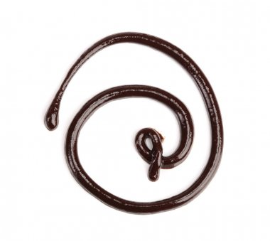 İzole üzerinde beyaz arka plan, yukarıdan dökme sıcak eritilmiş çikolata