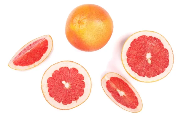 Grapefruity a plátky izolovaných na bílém pozadí. Pohled shora. Plochá laických vzor — Stock fotografie