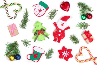 Noel arka plan köknar ile izole üzerinde beyaz arka plan dalları. Üstten Görünüm. Düz yatıyordu