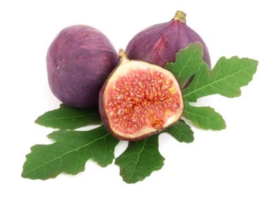 incir meyve ile izole üzerinde beyaz arka plan bırakır