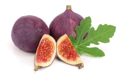 incir meyve ile izole üzerinde beyaz arka plan bırakır