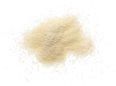 ham irmik beyaz arka plan üzerinde izole. Üstten Görünüm