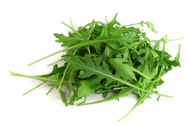 Alça de rucola fresca verde ou folha de arugula isolada sobre fundo branco — Fotografia de Stock