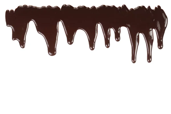 녹 인된 초콜릿 떨어지는 흰색 배경에 고립 — 스톡 사진