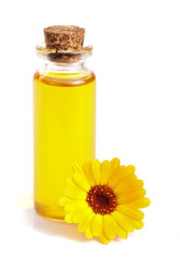 aromaterapi Uçucu yağ kadife çiçeği çiçek izole beyaz arka plan ile