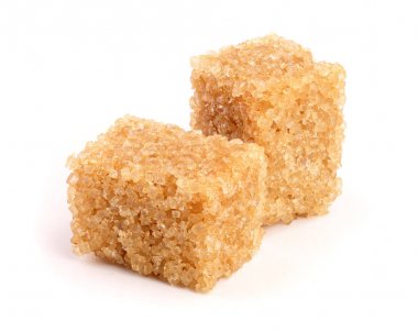 kahverengi şeker küpleri beyaz arkaplanda izole