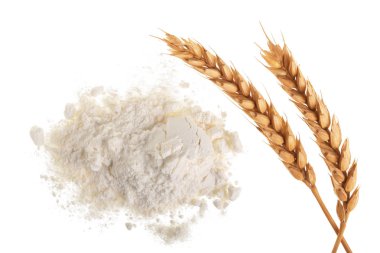 kulakları buğday ve un beyaz arka plan üzerinde izole yığını. Üstten Görünüm. Düz yatıyordu