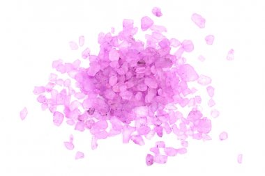 Beyaz arka plan üzerinde lavanta izole mor deniz tuzu. Üstten Görünüm. Düz yatıyordu