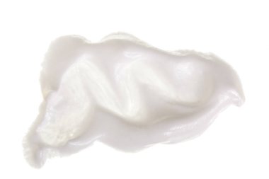 Beyaz arka plan üzerinde izole beyaz kozmetik yüz kremi