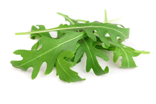 Alça de rucola fresca verde ou folha de arugula isolada sobre fundo branco — Fotografia de Stock