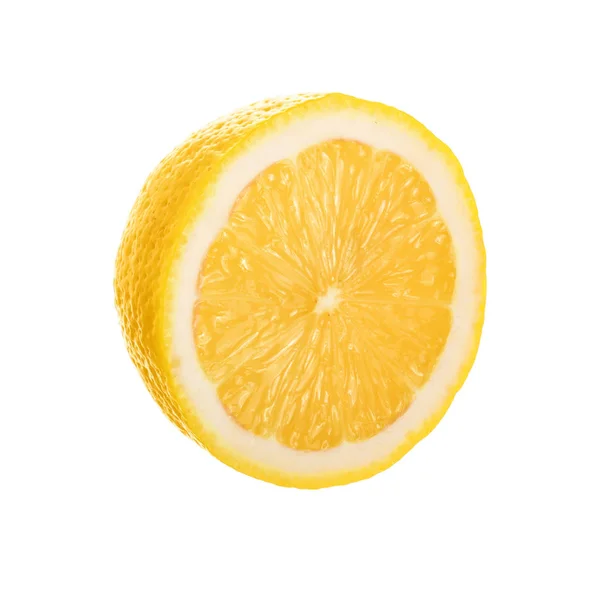 Rodaja de limón aislado sobre fondo blanco primer plano —  Fotos de Stock