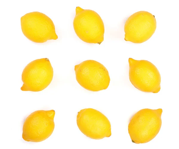 Limone isolato su fondo bianco. Modello senza cuciture con frutta. Vista dall'alto. Posa piatta — Foto Stock