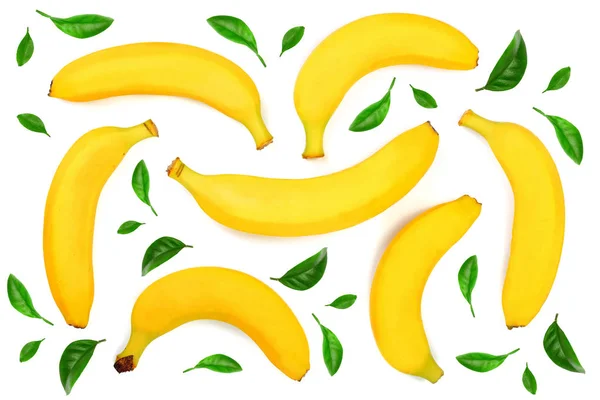 Целые бананы изолированы на белом фоне. Вид сверху. Плоский лежал. Бесшовный рисунок — стоковое фото