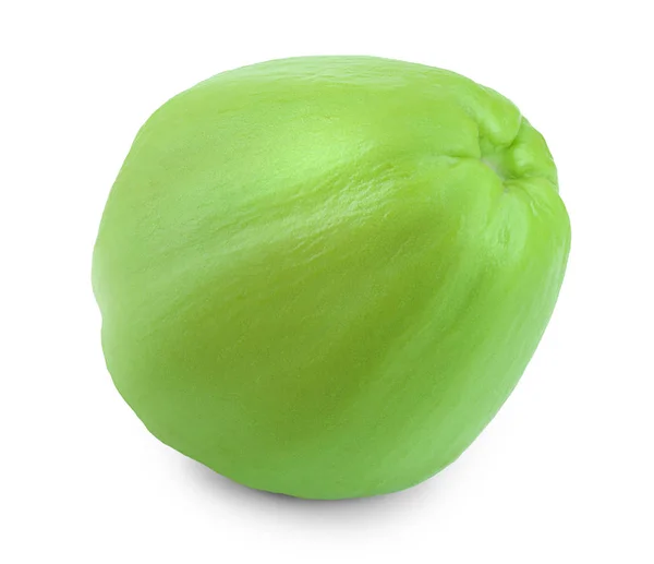 Fresco Chayote vegetal ou pepino mexicano isolado no fundo branco — Fotografia de Stock