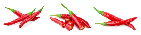Červené horké chilli papričky izolované na bílém pozadí. Nastavit nebo sbírka — Stock fotografie