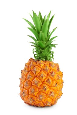 ananas kırpma yolu ve tam derinlik ile beyaz arkaplanda izole