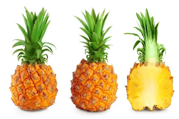 Ananas isoliert auf weißem Hintergrund mit Clipping-Pfad und voller Schärfentiefe — Stockfoto
