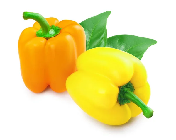 Sárga narancs édes paprika elszigetelt fehér background — Stock Fotó