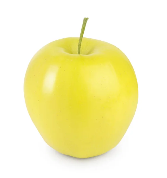 Żółte jabłko odizolowane na białym tle ze ścieżką wycinania i pełną głębią ostrości — Zdjęcie stockowe