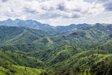 Khao Chang gitti dağ, Kanchanaburi, Tayland