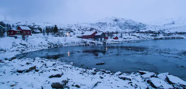 Vackert Landskap Med Liten Fjällen — Stockfoto