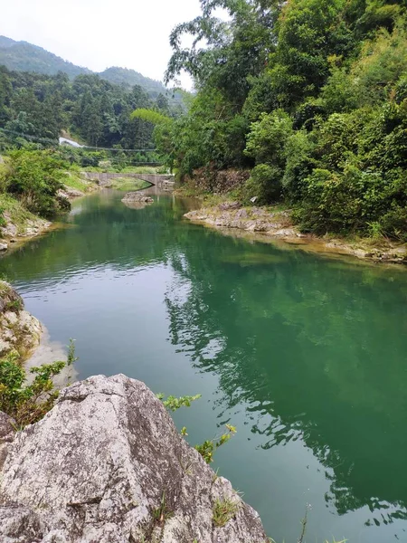 Hermoso Paisaje Del Río Las Montañas — Foto de Stock