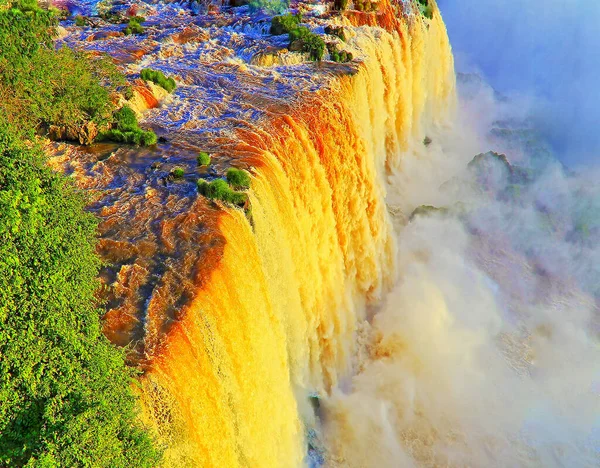 Bella Cascata Montagna — Foto Stock