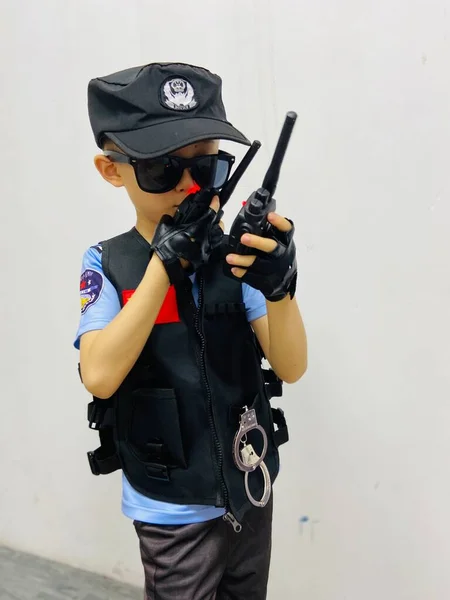 police officer with gun