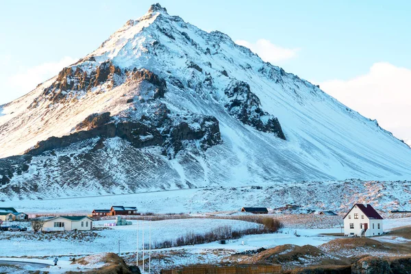 Vackert Landskap Med Snö Och Berg — Stockfoto