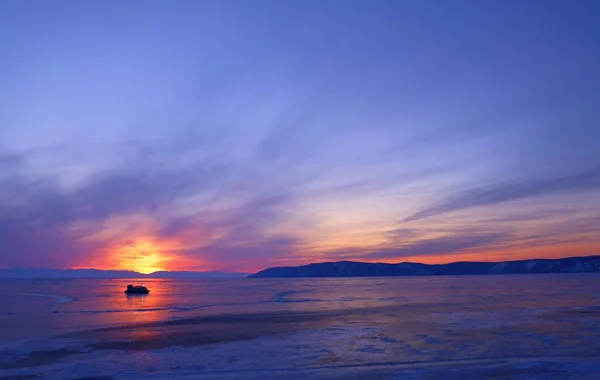 Hermoso Atardecer Sobre Mar —  Fotos de Stock