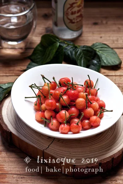 fresh cherry tomatoes with cherries and berries