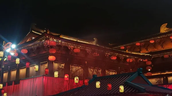the chinese new year\'s night, the city of the most famous landmark of the state of china