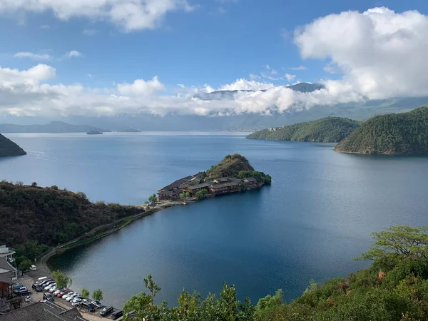 Pemandangan Danau Pegunungan — Stok Foto