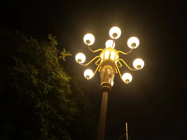 street lamp on the night sky