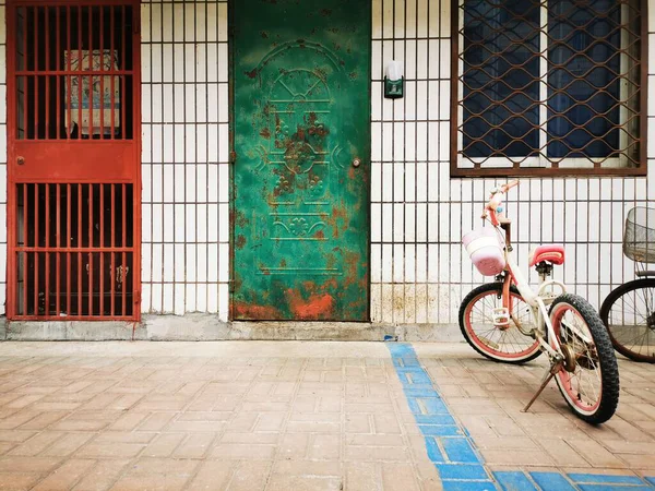 stock image bicycle parked in the city