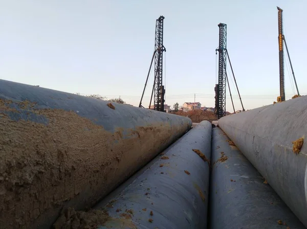 construction of a plant in the middle of the building