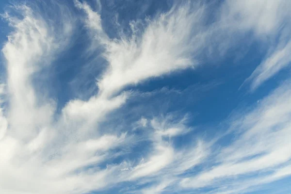 Lebendige Blaue Himmel Weiße Wolken Idyllische Landschaft Landschaft Hintergrund — Stockfoto