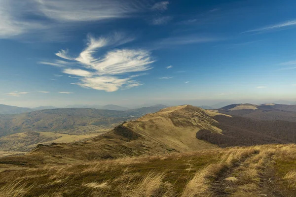 Vista Superior Pitoresca Montanha Cume Paisagem Aérea Oeste Ucraniano Cárpatos — Fotografia de Stock