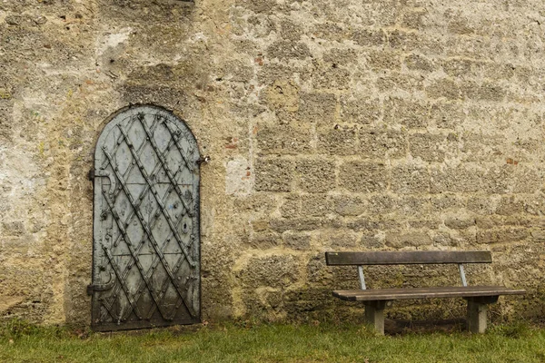 Замкові Двері Арочна Форма Входу Стародавній Кам Яній Текстурованій Стіні — стокове фото