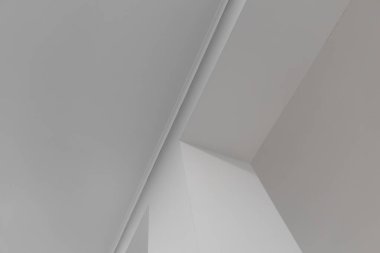 Soyut beyaz oda iç duvarları çatı ve sütun perspektifi geometri çizgileri ve basit iç uzay konsept resim şekilleri