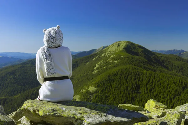 Viagem Vida Stile Paisagem Conceito Fotografia Mulher Sentado Volta Câmera — Fotografia de Stock