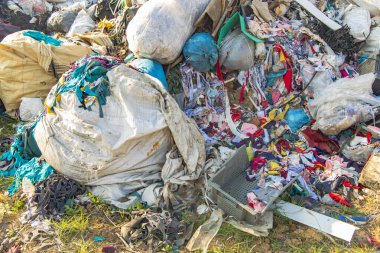 çöplük arkaplan nesneleri ekoloji felaket nedeni konsept resim görünümlü.