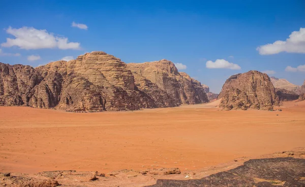 Wadi Rum Pittoreska Öken Natursköna Ovanifrån Orange Sand Dal Och — Stockfoto