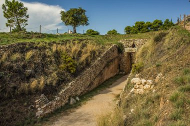 Yunanistan 'da antik antik bir yeraltı mezarlığı.