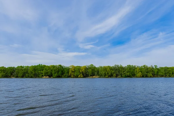 Ειδυλλιακό Τοπίο Φύση Πανόραμα Οικολογία Γαλήνια Νερά Του Ποταμού Και — Φωτογραφία Αρχείου