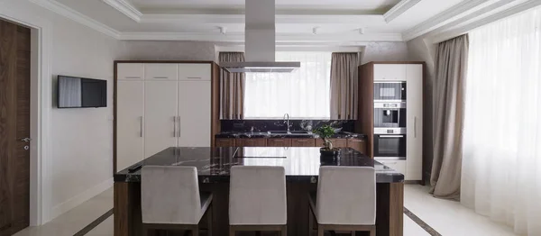 Moderne Minimalistische Küche Mit Esszimmer — Stockfoto